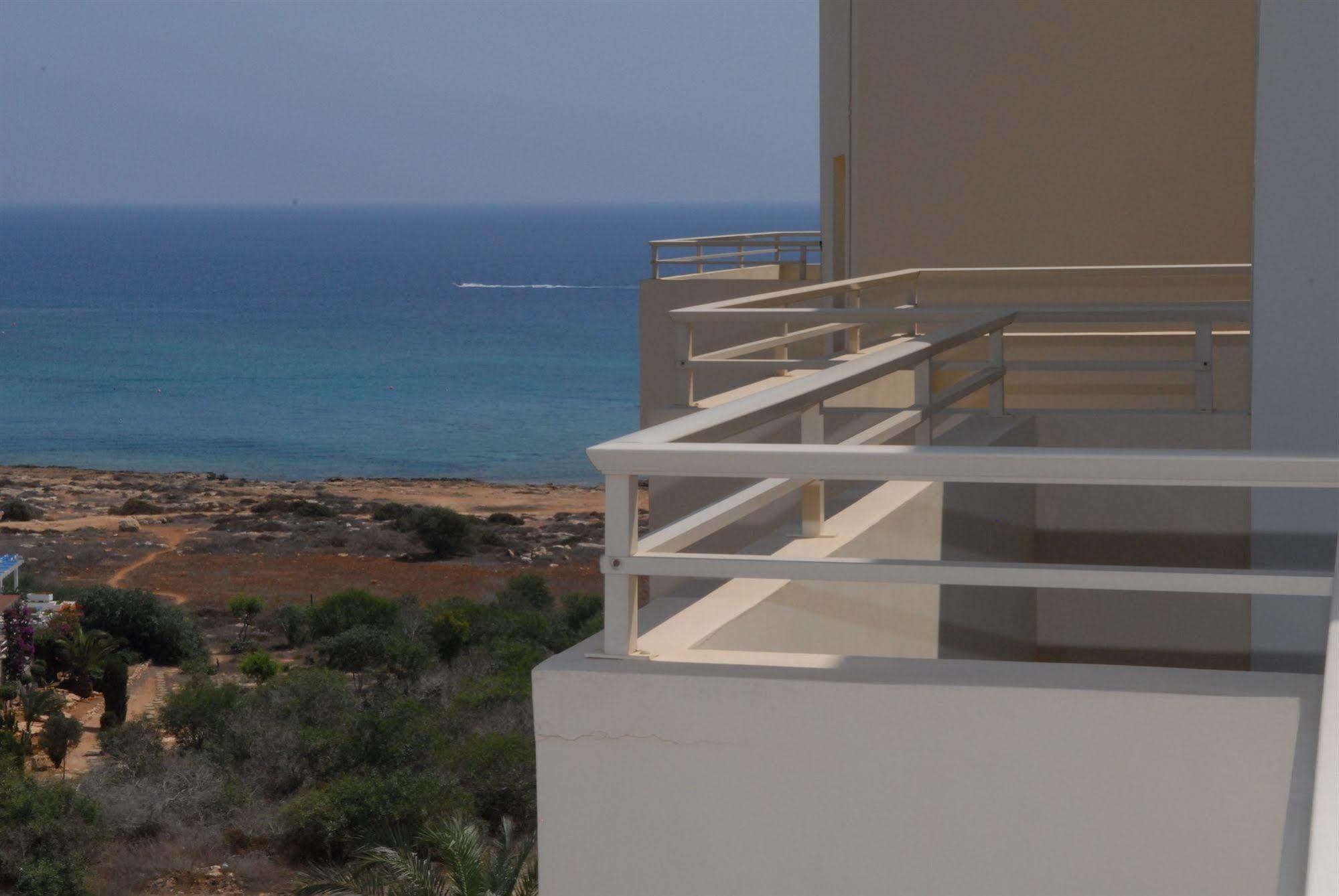 Iris Beach Hotel Protaras Eksteriør bilde